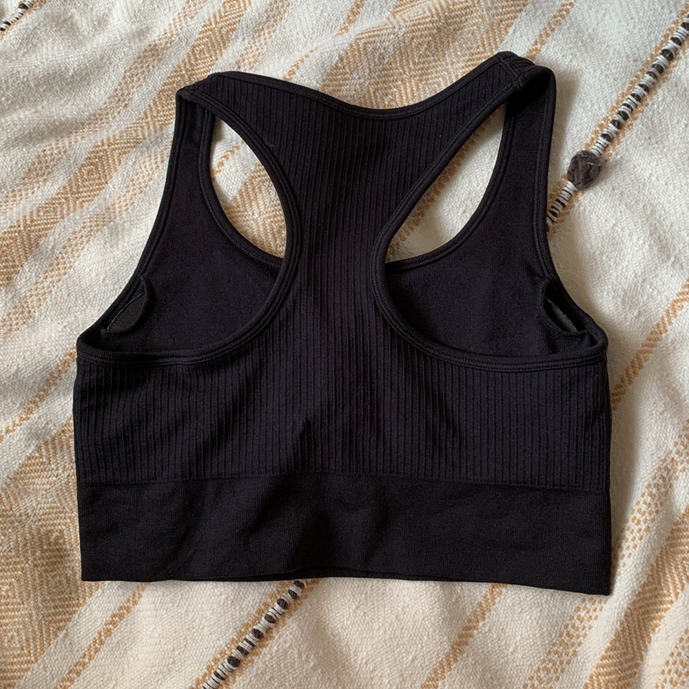 H&M Ribbed Racerback Bra in Black Size Small - Picture 2 of 12